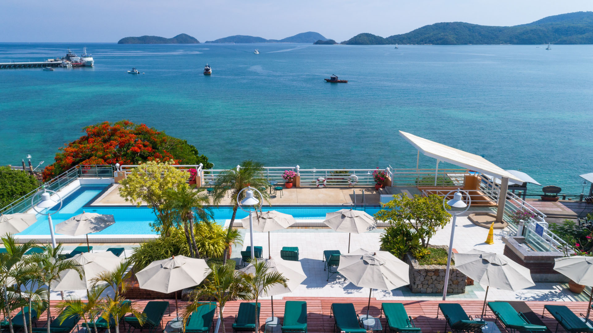 Kantary Bay Hotel exterior